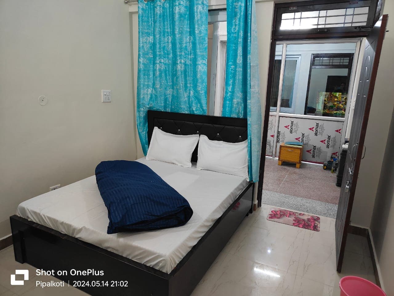 Budget Room Double Bed - 2